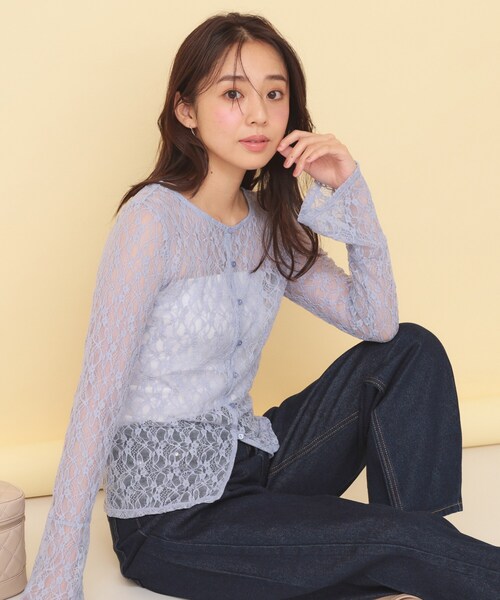 index(インデックス)の「前後2wayレースフレアスリーブトップス【洗濯機OK】(Tシャツ/カットソー・レディース・ブラック/ライトブルー/オフホワイト・38/40)」の3枚目の写真