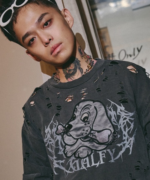 GALFY(ガルフィー)の「GALFY-犬ダメージロンTee(Tシャツ/カットソー・メンズ・ブラック/アイボリー/ブルーグレー・XL/L)」の1枚目の写真