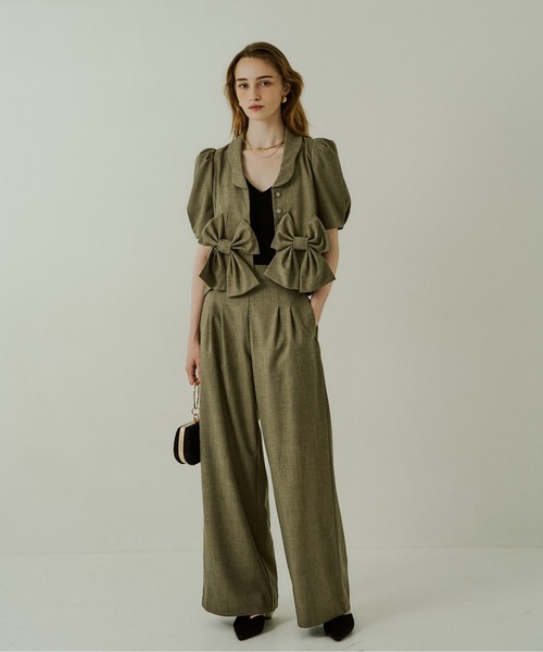 LE'RURE(リルアー)の「Ribbon half sleeve jacket(セットアップ・レディース・ブラウン系その他/ネイビー/ベージュ・SMALL/MEDIUM)」の11枚目の写真