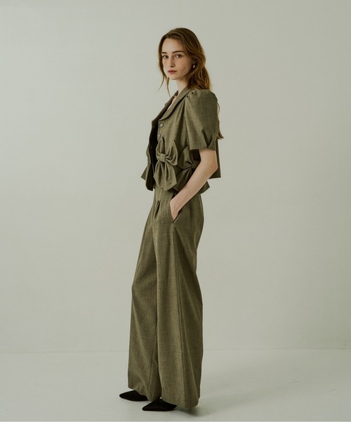 LE'RURE(リルアー)の「Ribbon half sleeve jacket(セットアップ・レディース・ブラウン系その他/ネイビー/ベージュ・SMALL/MEDIUM)」の13枚目の写真