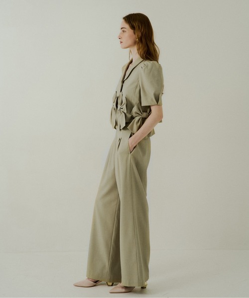 LE'RURE(リルアー)の「Ribbon half sleeve jacket(セットアップ・レディース・ブラウン系その他/ネイビー/ベージュ・SMALL/MEDIUM)」の17枚目の写真