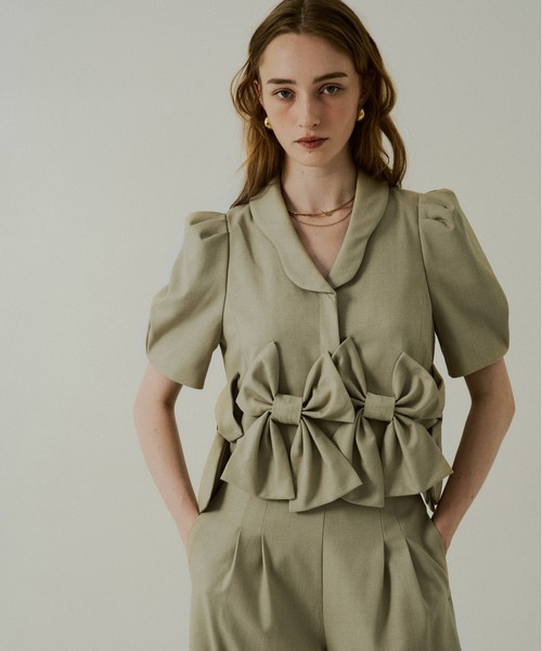 LE'RURE(リルアー)の「Ribbon half sleeve jacket(セットアップ・レディース・ブラウン系その他/ネイビー/ベージュ・SMALL/MEDIUM)」の19枚目の写真