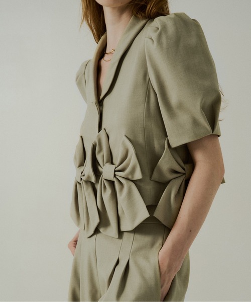 LE'RURE(リルアー)の「Ribbon half sleeve jacket(セットアップ・レディース・ブラウン系その他/ネイビー/ベージュ・SMALL/MEDIUM)」の20枚目の写真
