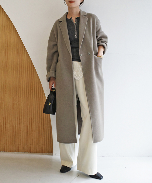 SLOBE IENA(スローブイエナ)の「《シリーズあり/追加》souple woolダブルフェイスチェスターコート(チェスターコート・レディース・キャメル/ダークパープル/カーキ/ネイビー・38/36)」の2枚目の写真