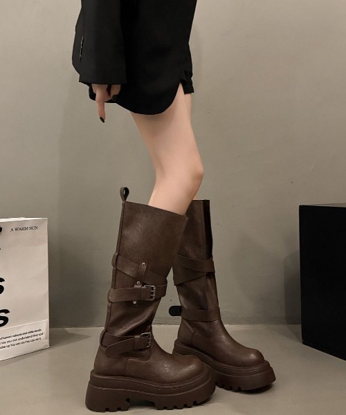 SHERU(シェル)の「ベルト付きバックル 厚底ロングブーツ Y2K レディース(ブーツ・レディース・ブラウン/ブラック・24.0cm/23.5cm/23.0cm)」の6枚目の写真