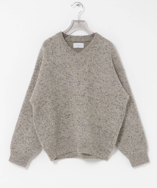 URBAN RESEARCH(アーバンリサーチ)の「new basic SPONGY NEP V-NECK KNIT(ニット/セーター・レディース・グレー/ベージュ・FREE)」の2枚目の写真