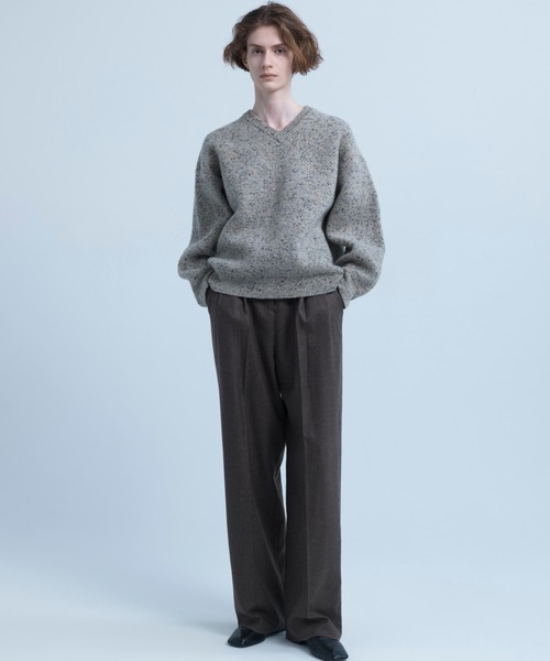 URBAN RESEARCH(アーバンリサーチ)の「new basic SPONGY NEP V-NECK KNIT(ニット/セーター・レディース・グレー/ベージュ・FREE)」の3枚目の写真