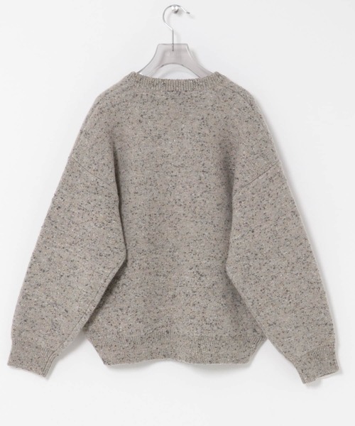URBAN RESEARCH(アーバンリサーチ)の「new basic SPONGY NEP V-NECK KNIT(ニット/セーター・レディース・グレー/ベージュ・FREE)」の7枚目の写真