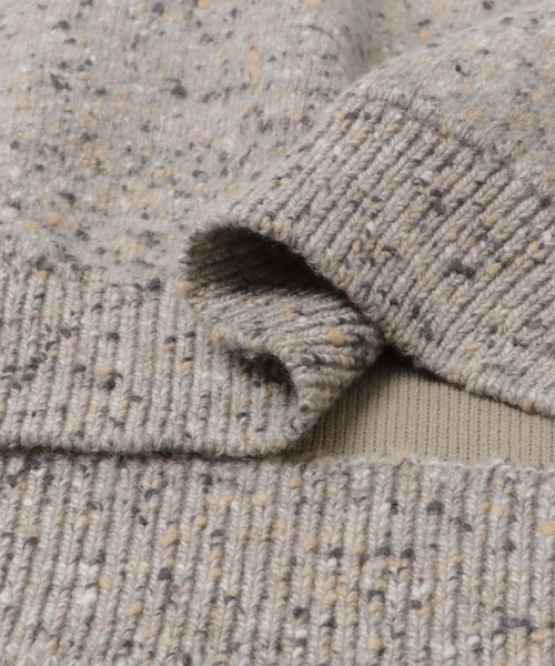 URBAN RESEARCH(アーバンリサーチ)の「new basic SPONGY NEP V-NECK KNIT(ニット/セーター・レディース・グレー/ベージュ・FREE)」の8枚目の写真