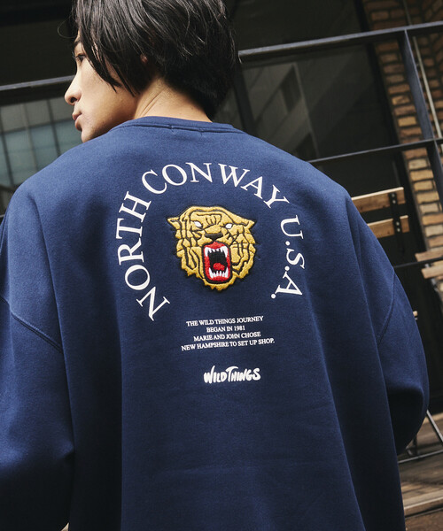 WILD THINGS（ワイルドシングス）の「限定展開 WILD THINGS/ワイルドシングス TIGER SWEAT / タイガー クルーネック スウェット（スウェット・メンズ・アッシュグレー/ブラック/ネイビー/ブラウン・SMALL/MEDIUM/LARGE）」の4枚目の写真