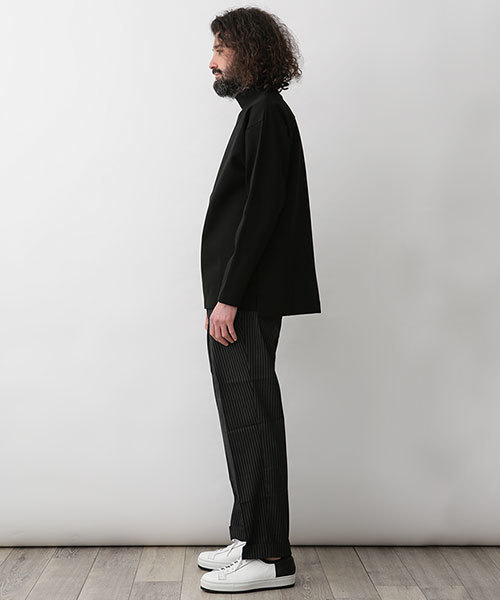 NANO universe（ナノユニバース）の「モックネック3DスリーブTEE（Tシャツ/カットソー・メンズ・カーキ/ホワイト/グレー/ブラック・44/46/48）」の5枚目の写真