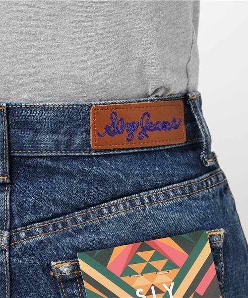 SLY（スライ）の「【ViVi 9月号掲載】WOLT HW S/SK-A（デニムスカート・レディース・ブルー・0/1/2）」の9枚目の写真