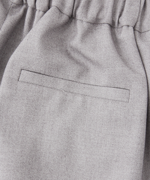 美品　アーバンリサーチ　ブライトサージタックワイドパンツ　　オフベージュ　36　11，880円　doors好きにも URBAN RESEARCH（アーバンリサーチ）の「UR ブライトサージタック