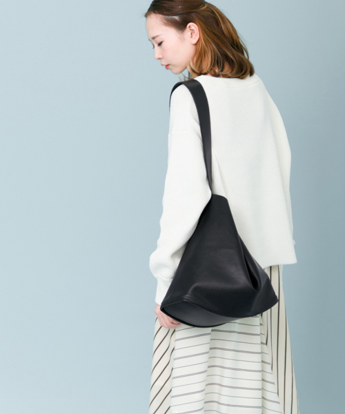 KBF（ケイビーエフ）の「KBF　2WAYトートバッグ（トートバッグ・レディース・ピンクベージュ/ライトグレー/ブラック・ONE）」の9枚目の写真