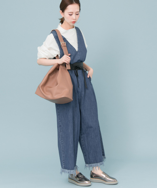 KBF（ケイビーエフ）の「KBF　2WAYトートバッグ（トートバッグ・レディース・ピンクベージュ/ライトグレー/ブラック・ONE）」の16枚目の写真