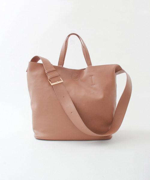 KBF（ケイビーエフ）の「KBF　2WAYトートバッグ（トートバッグ・レディース・ピンクベージュ/ライトグレー/ブラック・ONE）」の18枚目の写真