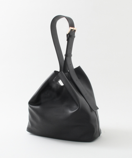 KBF（ケイビーエフ）の「KBF　2WAYトートバッグ（トートバッグ・レディース・ピンクベージュ/ライトグレー/ブラック・ONE）」の5枚目の写真