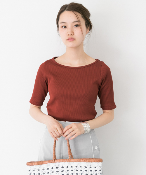 URBAN RESEARCH（アーバンリサーチ）の「UR ボートネックテレコカットソー（Tシャツ/カットソー・レディース・オフホワイト/イエロー/ライトベージュ/ブラウン系その他/ブラック・FREE）」の22枚目の写真