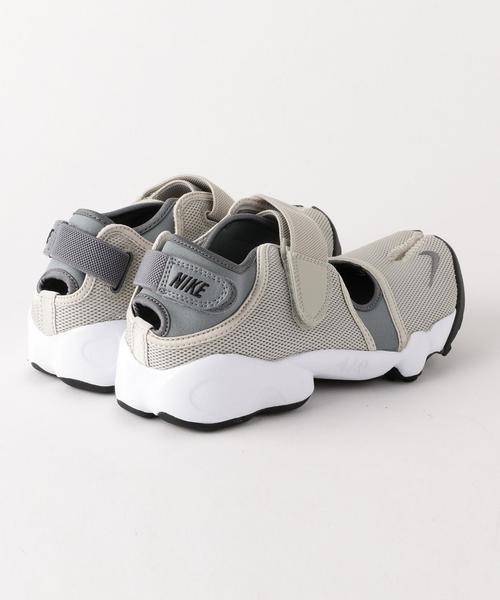 NIKE(ナイキ)の「NIKE(ナイキ) ウィメンズ エアリフト(スニーカー・レディース・ホワイト/ブラック/ベージュ・25cm/23cm/24cm)」の4枚目の写真