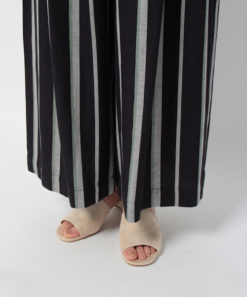 laboratory work（ラボラトリーワーク）の「リネン混ストライプパンツ（その他パンツ・レディース・オフホワイト/ネイビー・SMALL/MEDIUM）」の3枚目の写真