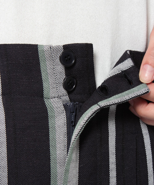 laboratory work（ラボラトリーワーク）の「リネン混ストライプパンツ（その他パンツ・レディース・オフホワイト/ネイビー・SMALL/MEDIUM）」の4枚目の写真