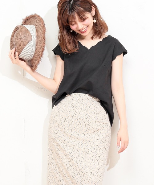 natural couture（ナチュラルクチュール）の「スカラップ麻ブラウス（シャツ/ブラウス・レディース・ブラック/ベージュ/レッド/ミント・FREE）」の7枚目の写真