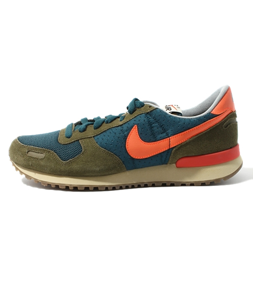 NIKE(ナイキ)の「ナイキ レトロランニング エア ボルテックス ビンテージ NIKE AIR VORTEX VNTG SU13(スニーカー・レディース・ホワイト/ライトパープル/ネイビー・24cm/24.5cm/26cm/26.5cm/27cm/27.5cm/28cm)」の4枚目の写真