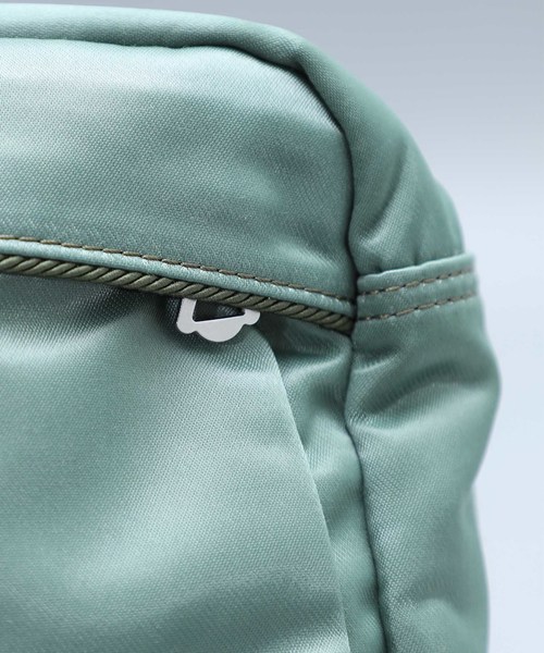 PORTER(ポーター)の「【PORTER】FADE WAIST BAG(ショルダーバッグ・メンズ・カーキ・FREE)」の10枚目の写真