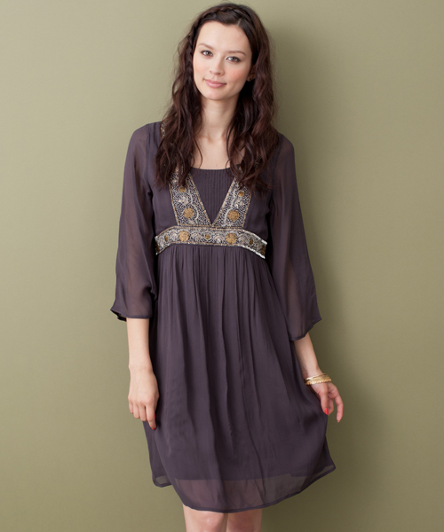 green label relaxing(グリーンレーベルリラクシング)の「INDIA ムナモト/ビーズ ワンピース(ワンピース・レディース・ブラック/シャーベット・FREE)」の2枚目の写真