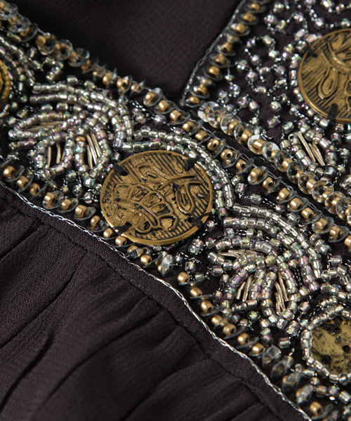 green label relaxing(グリーンレーベルリラクシング)の「INDIA ムナモト/ビーズ ワンピース(ワンピース・レディース・ブラック/シャーベット・FREE)」の6枚目の写真