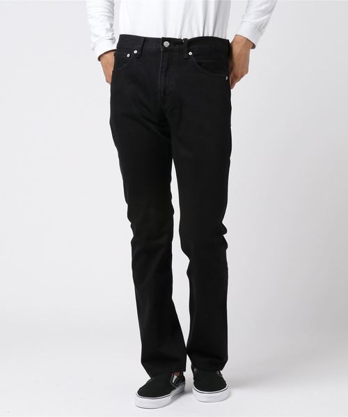 Calvin Klein Jeans(カルヴァンクラインジーンズ)の「ブラック ストレート ジーンズ CKJ035(デニムパンツ・メンズ・ブルー・32inch/30inch/34inch/29inch/33inch/28inch)」の1枚目の写真