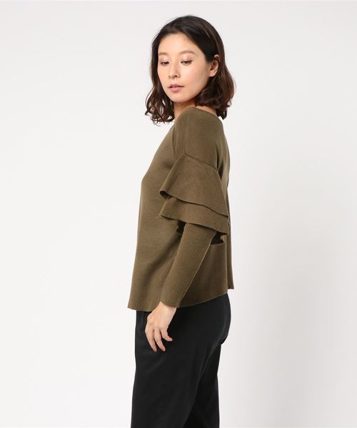KOBE LETTUCE(コウベレタス)の「前後2wayフリルスリーブ総針ニットバックオープントップス【WEARISTA akiicoさん×KOBE LETTUCEコラボ】(ニット/セーター・レディース・ベージュ/カーキ/ブラウン/ブラック・M/S)」の20枚目の写真