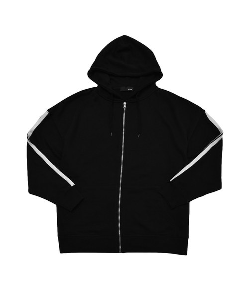 MinoriTY（マイノリティ）の「2本ライン/袖ラインZIPビッグパーカー（パーカー・メンズ・ブラック系その他2/ホワイト系その他2/グレー系その他2/ブラック系その他/ホワイト系その他/グレー系その他・FREE）」の17枚目の写真