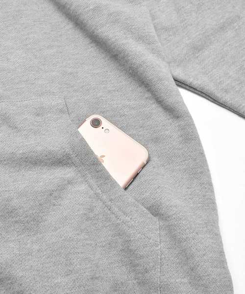 MinoriTY（マイノリティ）の「2本ライン/袖ラインZIPビッグパーカー（パーカー・メンズ・ブラック系その他2/ホワイト系その他2/グレー系その他2/ブラック系その他/ホワイト系その他/グレー系その他・FREE）」の8枚目の写真