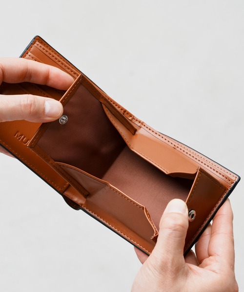 MURA（ムラ）の「コードバン調/カーボン レザー box型小銭入れ 二つ折り財布（財布・メンズ・ブラック/ダークブラウン/ネイビー/グリーン/ブラック系その他/ブルー系その他/キャメル/ワイン・FREE）」の12枚目の写真