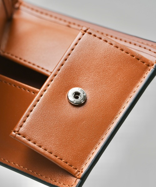 MURA（ムラ）の「コードバン調/カーボン レザー box型小銭入れ 二つ折り財布（財布・メンズ・ブラック/ダークブラウン/ネイビー/グリーン/ブラック系その他/ブルー系その他/キャメル/ワイン・FREE）」の13枚目の写真