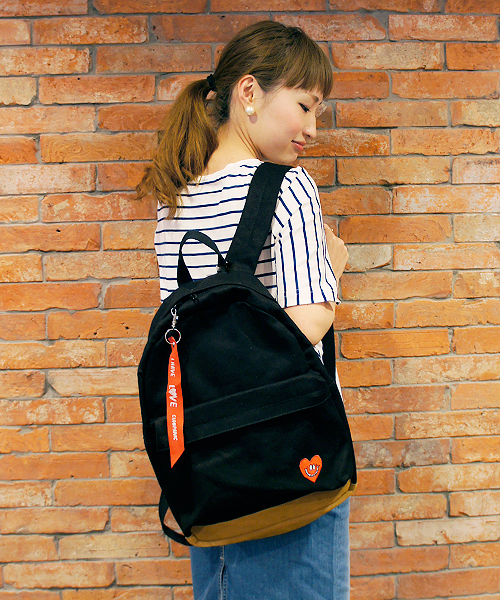 CIAOPANIC（チャオパニック）の「【I HAVE LOVE】　SANDDAYPACK（バックパック/リュック・レディース・ブラック/レッド/ベージュ/ネイビー・FREE）」の2枚目の写真