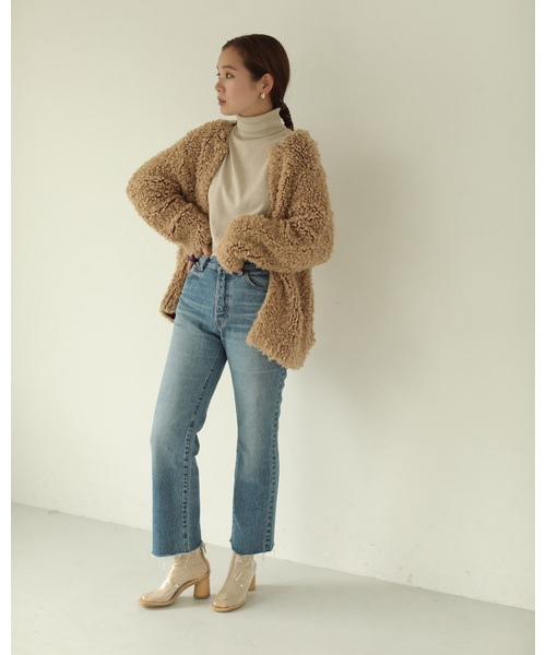 TODAYFUL（トゥデイフル）の「ハイゲージタートルニット（ニット/セーター・レディース・ホワイト/ナチュラル/オリーブ/イエロー・FREE）」の5枚目の写真