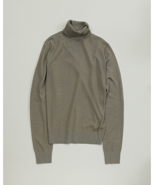 TODAYFUL（トゥデイフル）の「ハイゲージタートルニット（ニット/セーター・レディース・ホワイト/ナチュラル/オリーブ/イエロー・FREE）」の10枚目の写真