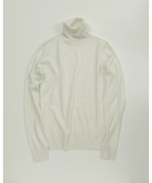 TODAYFUL（トゥデイフル）の「ハイゲージタートルニット（ニット/セーター・レディース・ホワイト/ナチュラル/オリーブ/イエロー・FREE）」の14枚目の写真