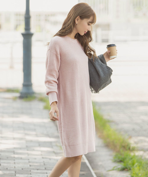 KOBE LETTUCE（コウベレタス）の「［ストレートorフレア］2typeニットワンピース（ワンピース・レディース・ブラック/ネイビー/アイボリー/ホワイト系その他/ブラック系その他/ベージュ系その他/ブルー系その他/ピンク系その他/グレイッシュベージュ/ピンク系その他2・1/2）」の17枚目の写真