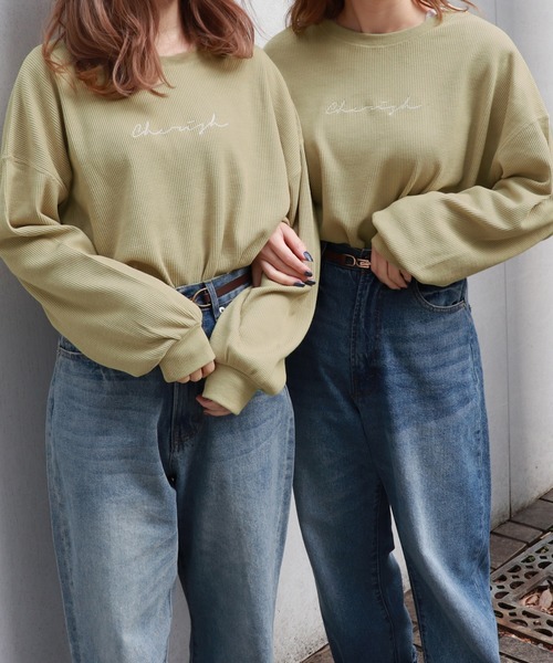 PairPair（ペアペア）の「ワッフルロゴ刺繍プルオーバー（Tシャツ/カットソー・レディース・ベージュ/ライトグリーン/モカ/ラベンダー・FREE）」の3枚目の写真
