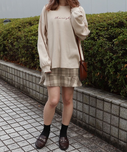 PairPair（ペアペア）の「ワッフルロゴ刺繍プルオーバー（Tシャツ/カットソー・レディース・ベージュ/ライトグリーン/モカ/ラベンダー・FREE）」の9枚目の写真