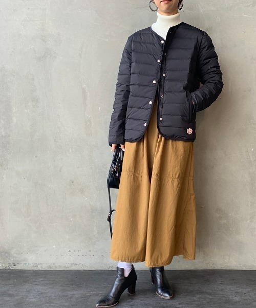 Vincent et Mireille（バンソンエミレイユ）の「[Vincent et Mireille/ヴァンソン エ ミレイユ] ステッチレスライトダウンカーディガン（ダウンジャケット/コート・レディース・ブラック/ベージュ・34/36/40/42）」の15枚目の写真