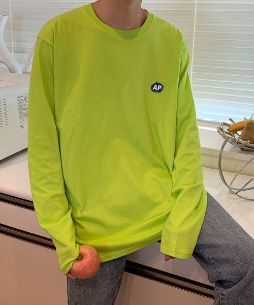 MGV(エムジーヴィー)の「オーバーサイズワンポイントロンT(Tシャツ/カットソー・メンズ・ホワイト/ブラック/ライム/ブルー・MEDIUM/LARGE/X-LARGE)」の3枚目の写真
