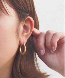 マットメタルピアス