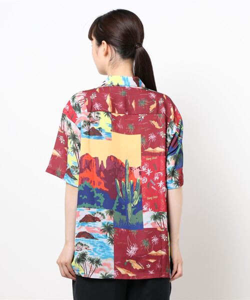 チチカカ（チチカカ）の「【ユニセックス】パッチワークアロハシャツ（シャツ/ブラウス・レディース・レッド/ネイビー・MEDIUM/LARGE）」の3枚目の写真