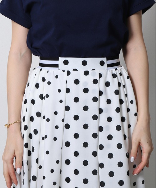 Re.Verofonna(ヴェロフォンナ)の「ドット切替スカート(スカート・レディース・ブラック/ホワイト/ベージュ・MEDIUM)」の14枚目の写真