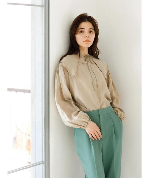 koe（コエ）の「2waybigカラー付きスタンドブラウス＊（シャツ/ブラウス・レディース・ラベンダー/ホワイト/ベージュ・FREE）」の4枚目の写真