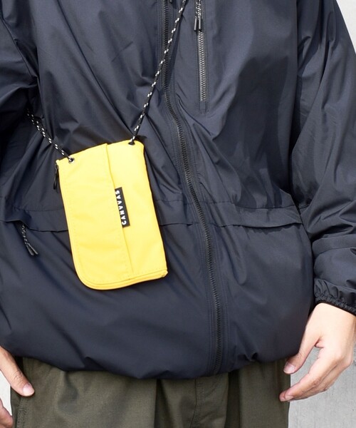 MAISON CANVVAS（メゾンキャンバス）の「【SHIPS any別注】MAISON CANVVAS: 【ユニセックス】 マルチ ポーチ◇（ポーチ・メンズ・ブラック/ブラウン/ベージュ/ライトグリーン/ライトブルー/パープル/ピンク/グレー/ネイビー/イエロー/ダークブルー/ホワイト・ONE SIZE）」の11枚目の写真